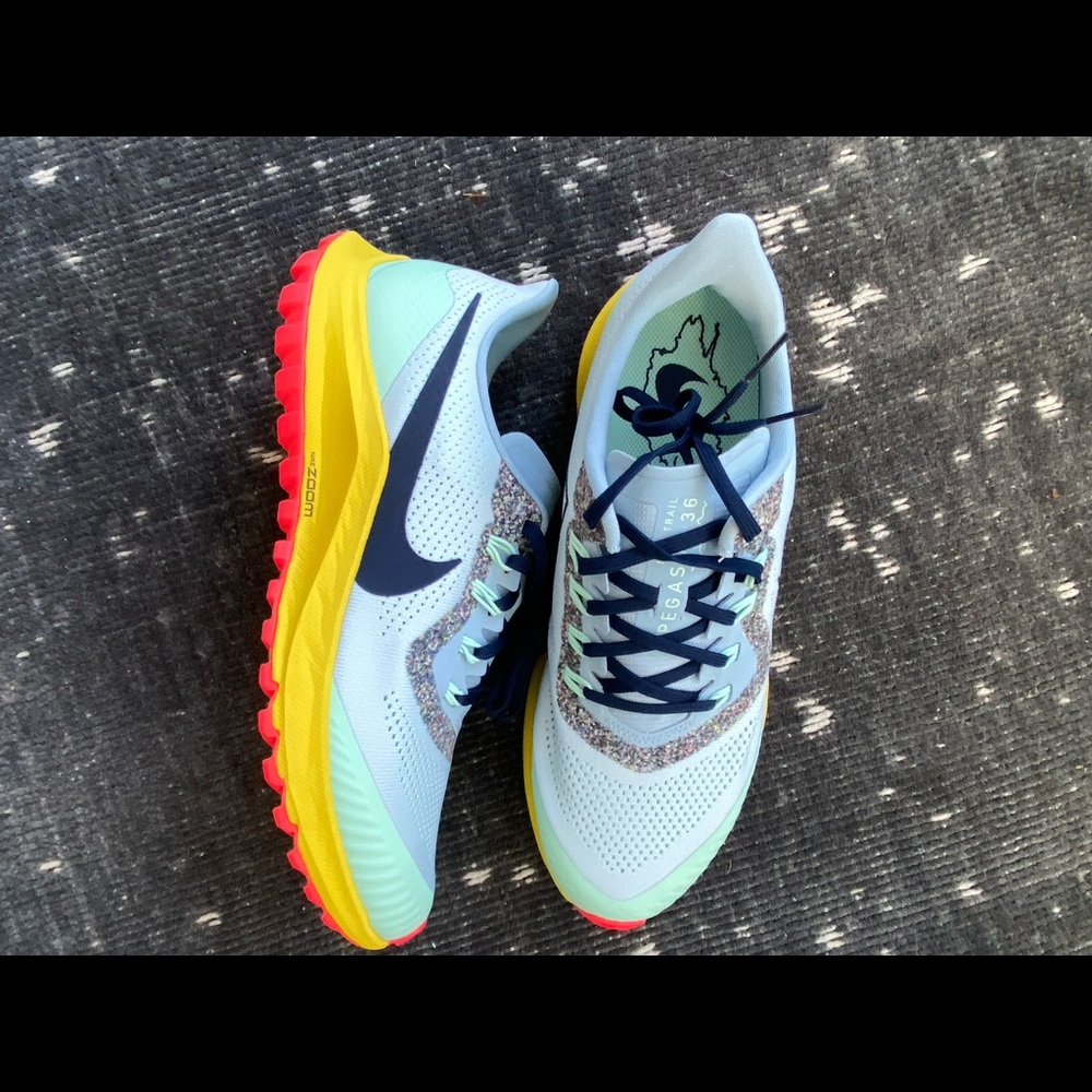 Brand new, unused NIKE Pegasus trail shoes